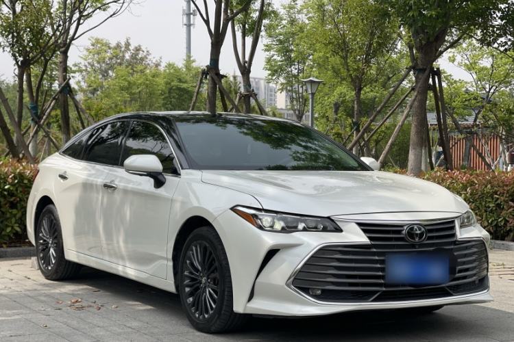 Used Toyota Avalon 2019 2.0L XLE Premium Edition China VI Exterior 2