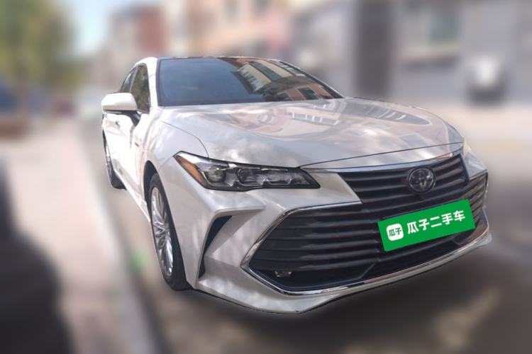Used Toyota Avalon 2019 Dual-Engine 2.5L XLE Prestige Version China V Standard Exterior 2