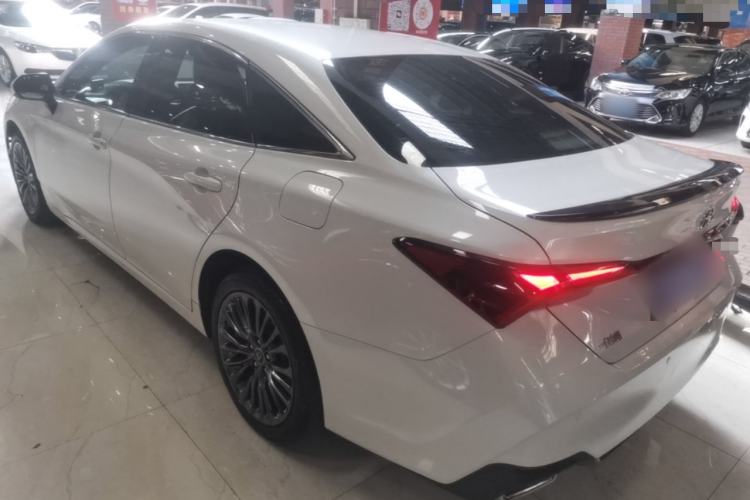 Used Toyota Avalon 2019 2.0L Ambition Edition China VI Exterior 2