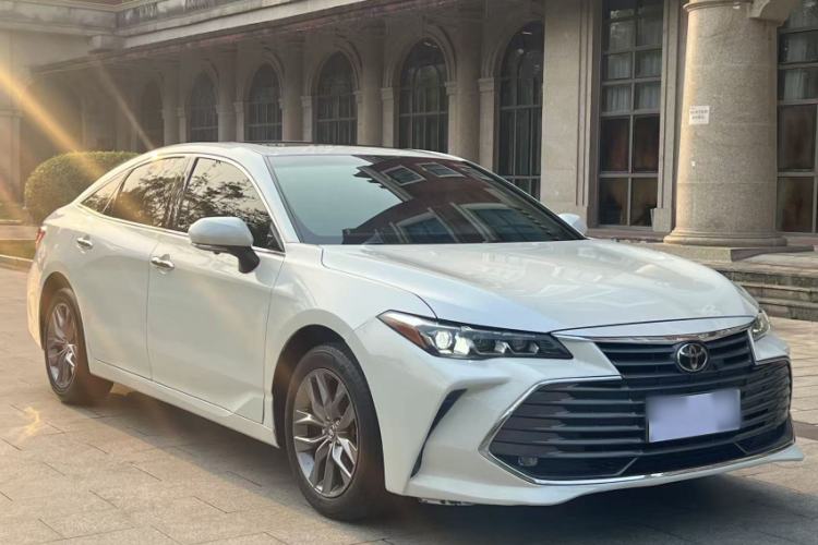 Used Toyota Avalon 2019 2.0L Luxury Edition China VI Standard Exterior 2