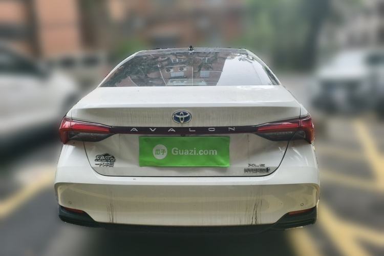 Used Toyota Avalon 2019 Dual-Engine 2.5L XLE Prestige Version China VI Standard Exterior 4