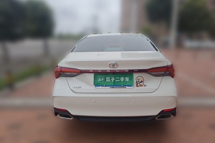 Used Toyota Avalon 2019 2.0L Luxury Edition China VI Standard Exterior 4