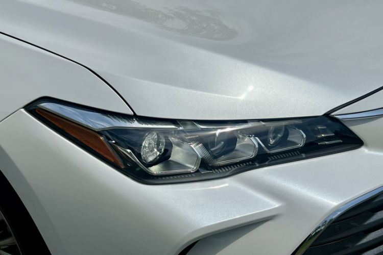 Used Toyota Avalon 2019 Dual-Engine 2.5L Limited Flagship Edition China VI Standard Exterior 5