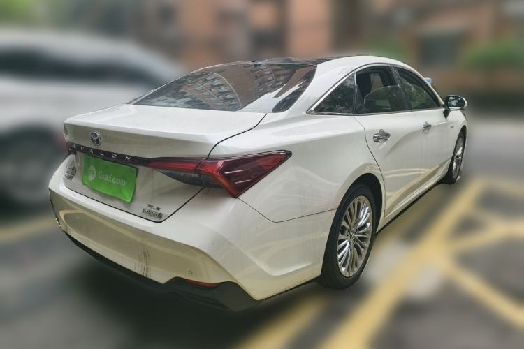 Used Toyota Avalon 2019 Dual-Engine 2.5L XLE Prestige Version China VI Standard Exterior 5