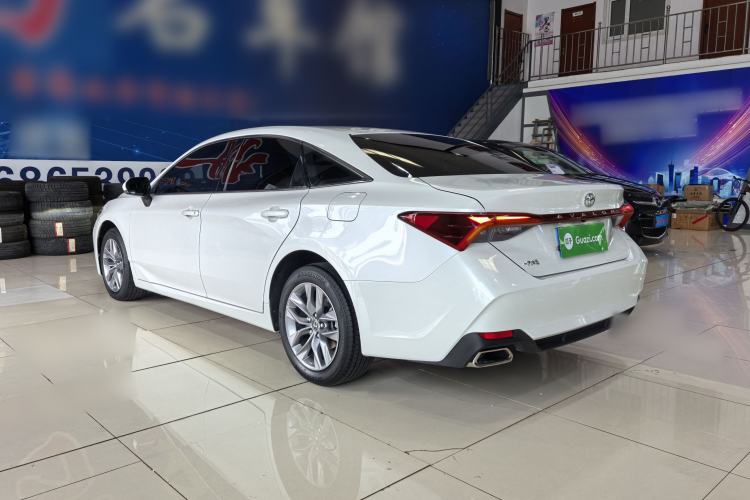 Used Toyota Avalon 2019 2.0L Ambition Edition China VI Exterior 5