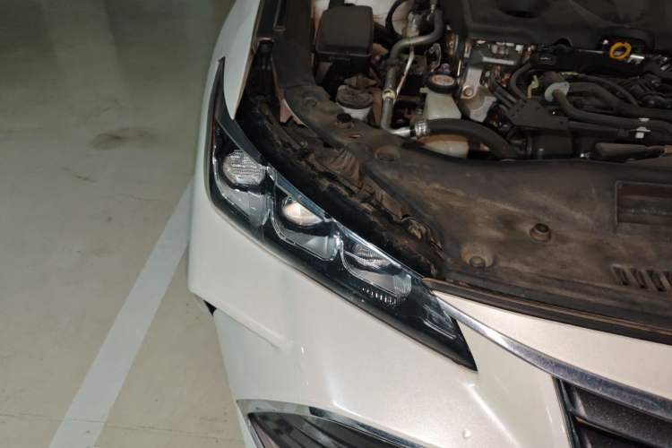 Used Toyota Avalon 2019 Dual-Engine 2.5L Luxury Edition China VI Standard Exterior 6