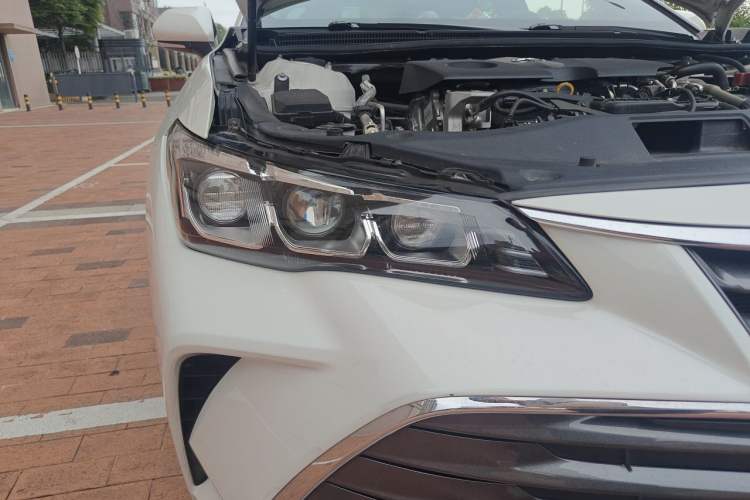 Used Toyota Avalon 2019 2.0L Luxury Edition China VI Standard Exterior 6