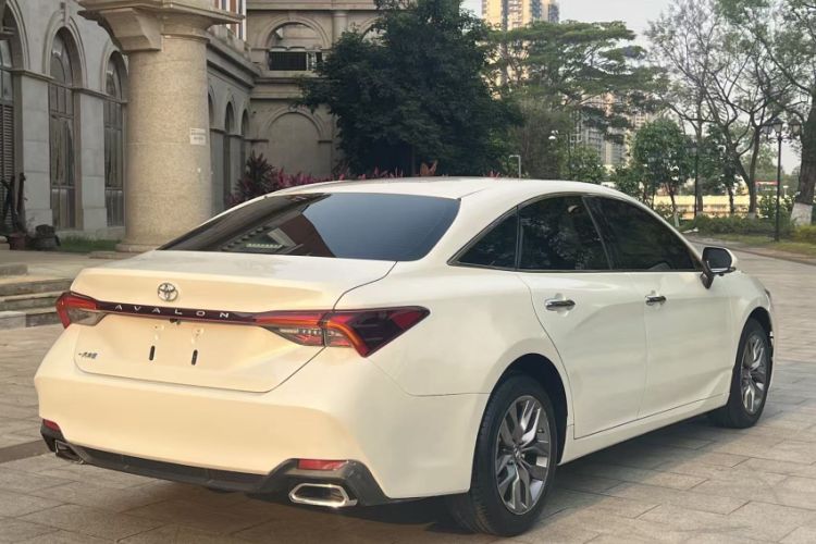 Used Toyota Avalon 2019 2.0L Luxury Edition China VI Standard Exterior 6