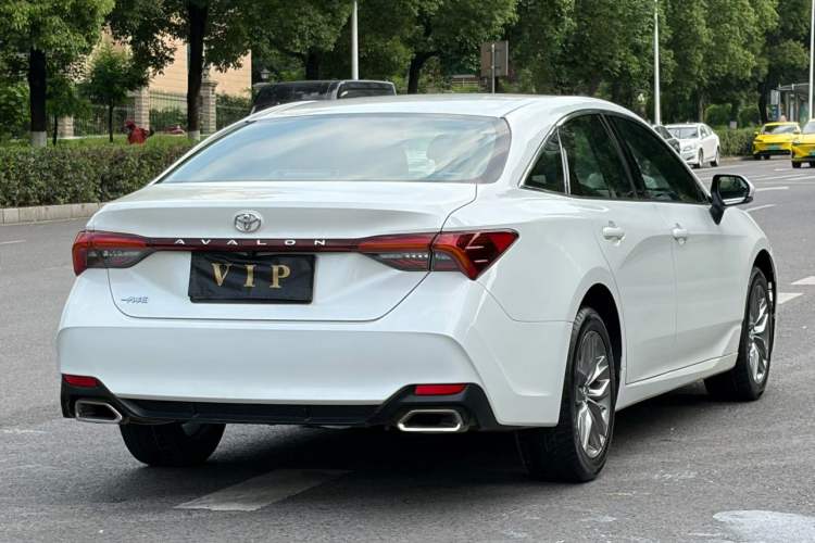 Used Toyota Avalon 2019 2.0L Ambition Edition China VI Exterior 7