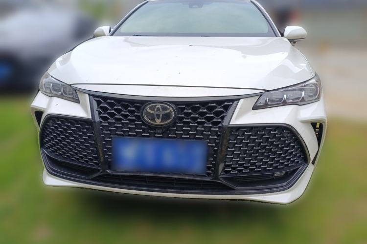 Used Toyota Avalon 2019 2.0L Luxury Edition China VI Standard Front