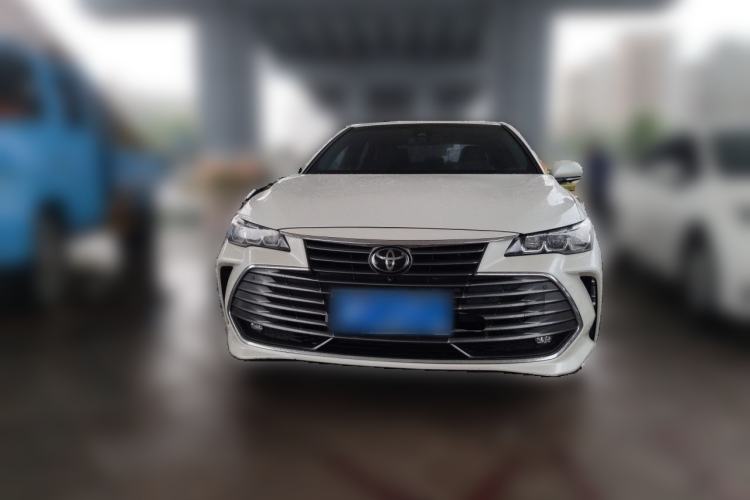 Used Toyota Avalon 2019 2.0L XLE Premium Edition China VI Front