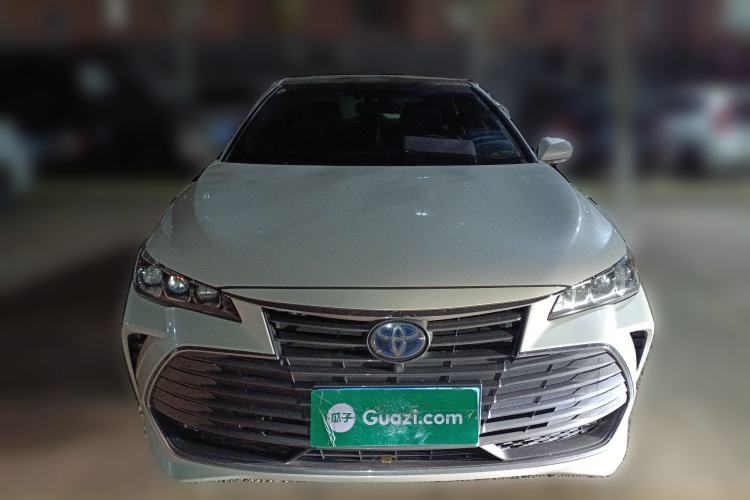 Used Toyota Avalon 2019 Dual-Engine 2.5L XLE Prestige Version China V Standard Front