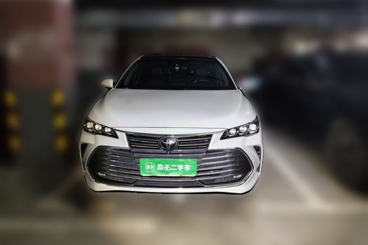 Used Toyota Avalon 2019 2.5L Touring Premium Version China VI Standard Front