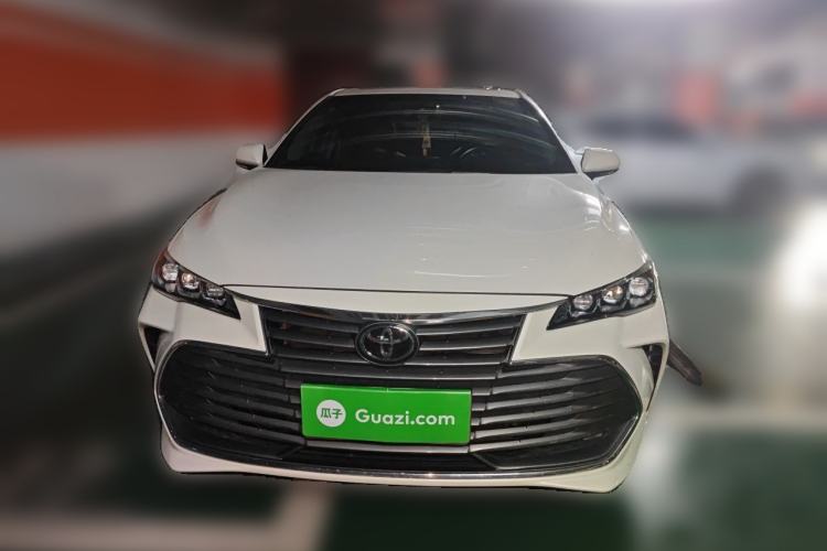 Used Toyota Avalon 2019 2.0L Luxury Edition China VI Standard Front