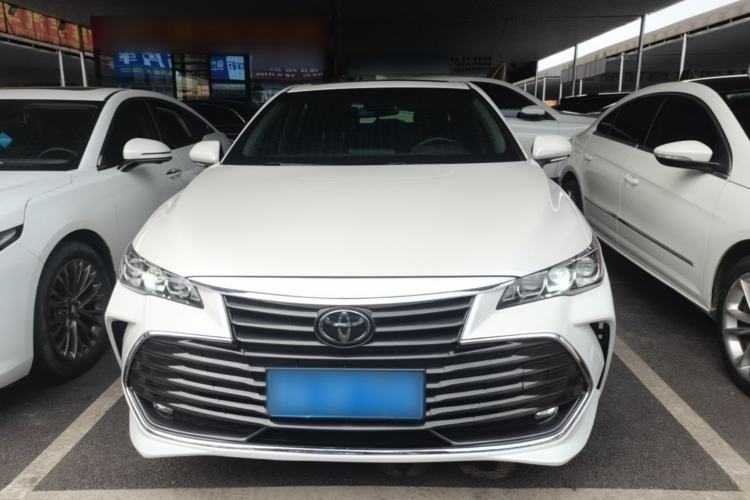 Used Toyota Avalon 2019 2.0L Ambition Edition China VI Front