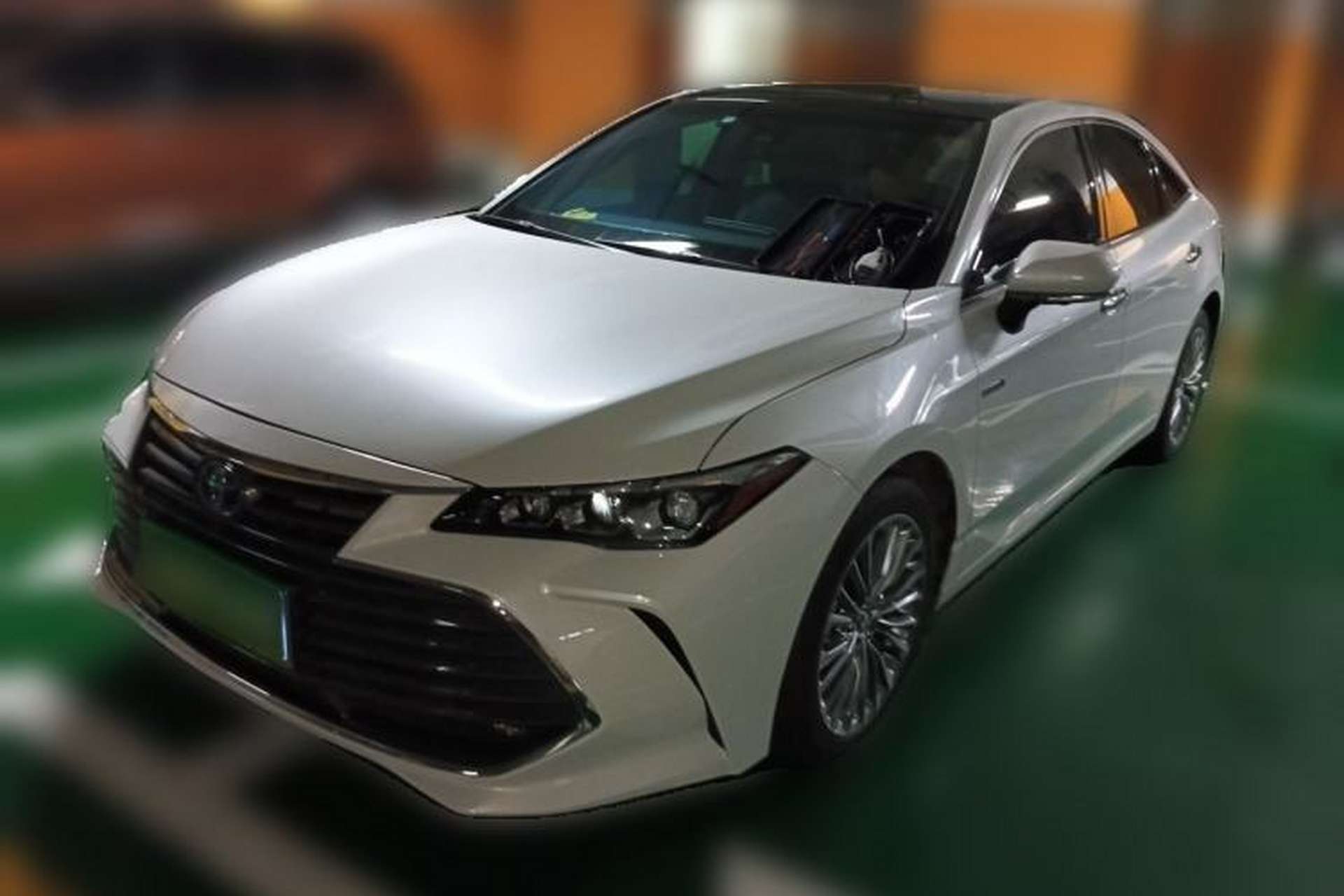 Used Toyota Avalon 2019 Dual-Engine 2.5L XLE Prestige Version China V Standard Front Left 45 Deg