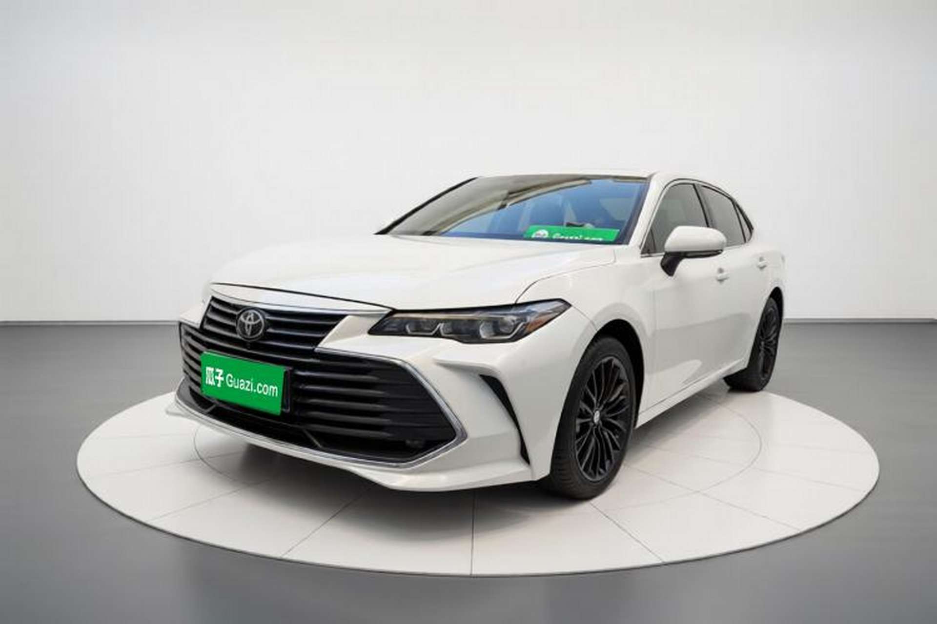 Used Toyota Avalon 2019 2.0L XLE Premium Edition China VI Front Left 45 Deg