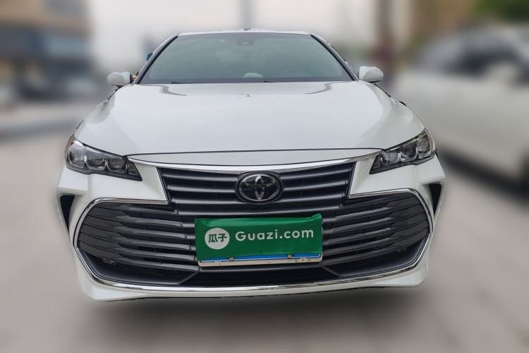 Used Toyota Avalon 2019 2.0L Luxury Edition China VI Standard Front