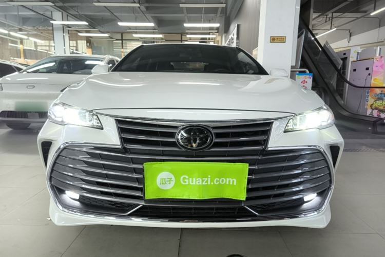 Used Toyota Avalon 2019 2.0L Luxury Edition China VI Standard Front