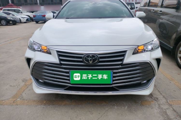 Used Toyota Avalon 2019 2.0L Luxury Edition China VI Standard Front