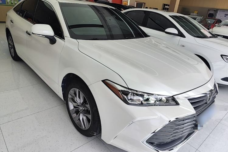 Used Toyota Avalon 2019 2.0L Luxury Edition China VI Standard Front Right 45 Deg