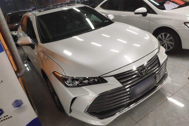 Used Toyota Avalon 2019 2.0L Ambition Edition China VI Front Right 45 Deg