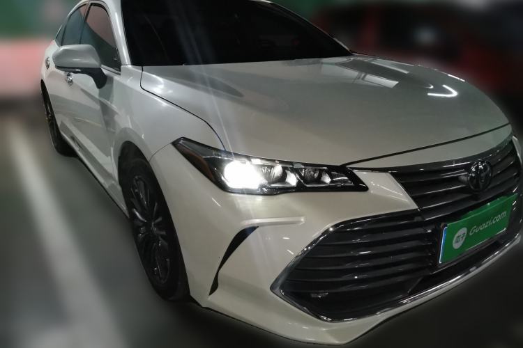 Used Toyota Avalon 2019 2.0L XLE Premium Edition China VI Front Right 45 Deg
