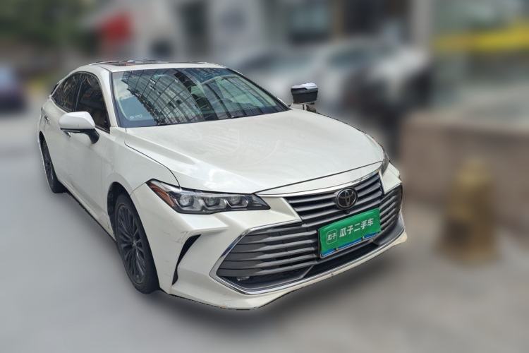 Used Toyota Avalon 2019 2.0L XLE Premium Edition China VI Front Right 45 Deg