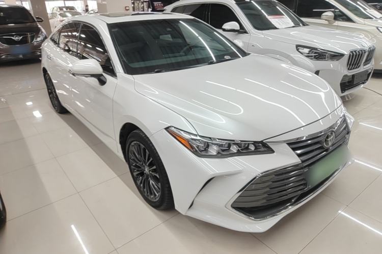 Used Toyota Avalon 2019 2.0L XLE Premium Edition China VI Front Right 45 Deg