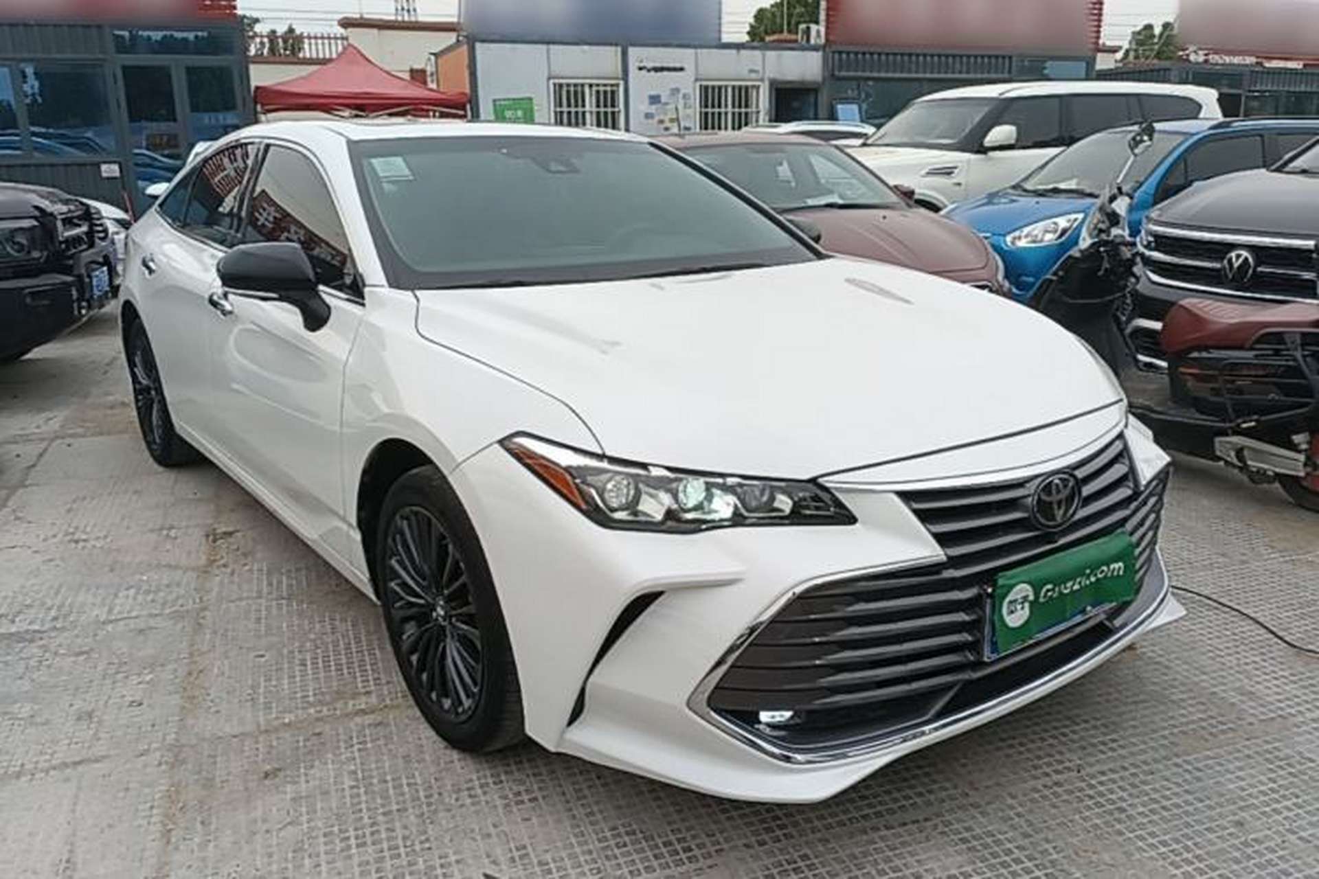 Used Toyota Avalon 2019 2.0L XLE Premium Edition China VI Front Right 45 Deg