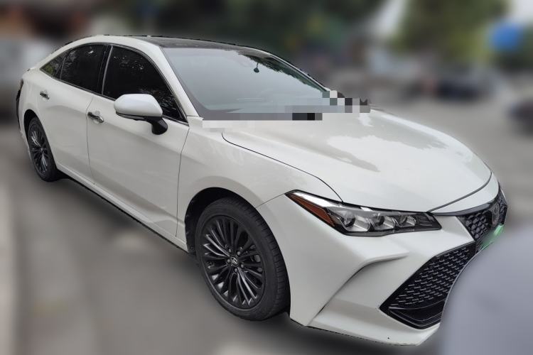 Used Toyota Avalon 2019 2.0L XLE Premium Edition China VI Front Right 45 Deg