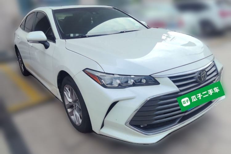 Used Toyota Avalon 2019 2.0L Ambition Edition China VI Front Right 45 Deg