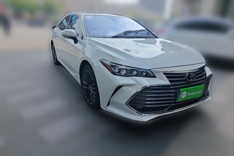 Used Toyota Avalon 2019 2.0L XLE Premium Edition China VI Front Right 45 Deg