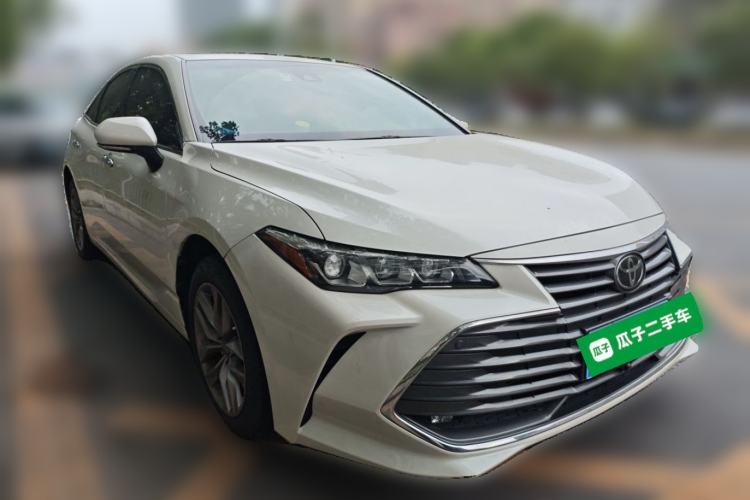 Used Toyota Avalon 2019 2.0L Luxury Edition China VI Standard Front Right 45 Deg