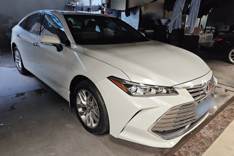 Used Toyota Avalon 2019 2.0L Luxury Edition China VI Standard Front Right 45 Deg
