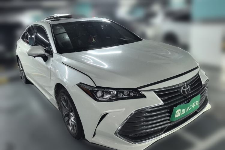 Used Toyota Avalon 2019 2.0L Ambition Edition China VI Front Right 45 Deg