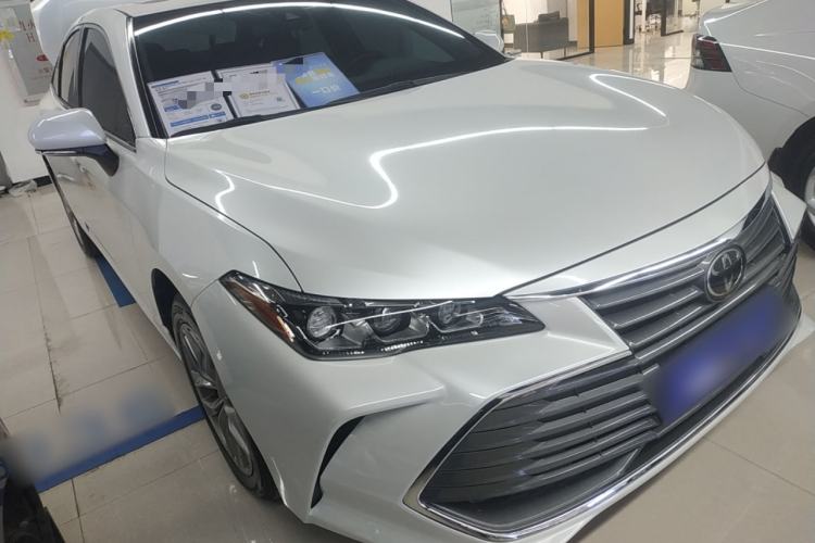 Used Toyota Avalon 2019 2.0L Ambition Edition China VI Front Right 45 Deg