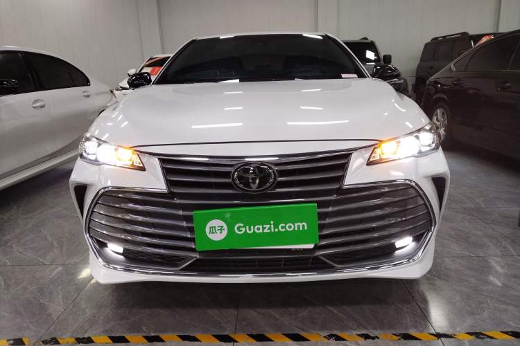 Used Toyota Avalon 2019 2.0L Luxury Edition China VI Standard Front
