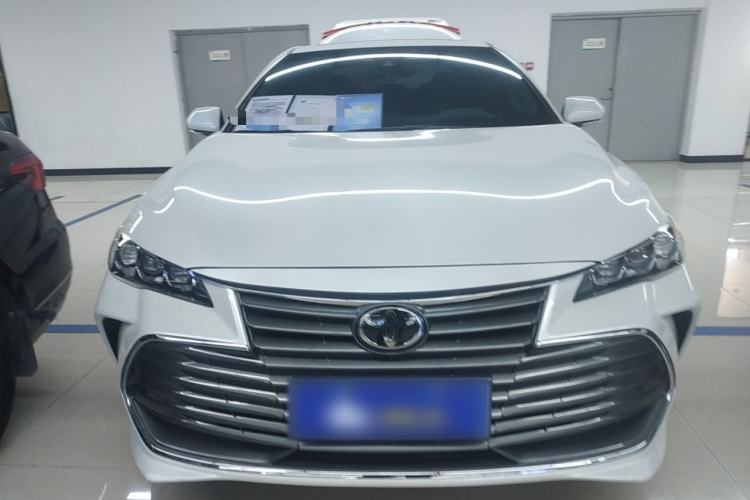 Used Toyota Avalon 2019 2.0L Ambition Edition China VI Front