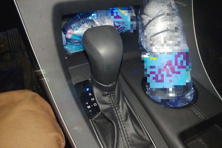 Used Toyota Avalon 2019 2.0L Ambition Edition China VI Gear Lever