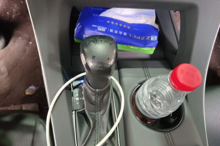 Used Toyota Avalon 2019 2.0L Luxury Edition China VI Standard Gear Lever