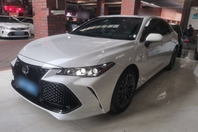 Used Toyota Avalon 2019 2.0L Ambition Edition China VI