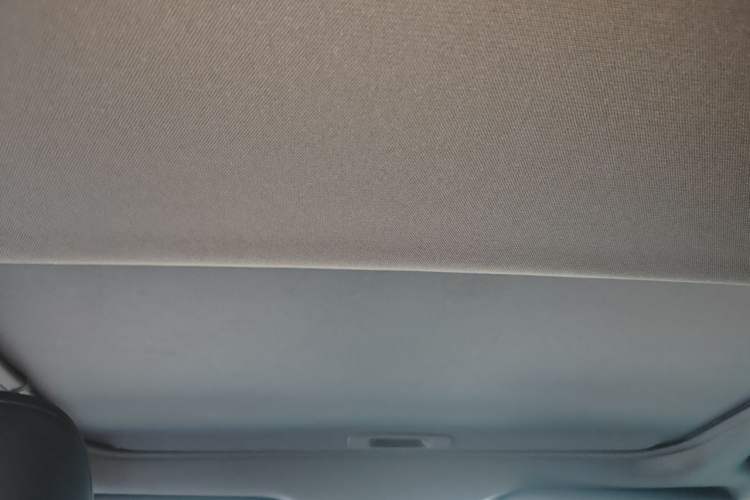 Used Toyota Avalon 2019 2.0L Luxury Edition China VI Standard Headliner
