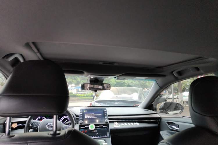 Used Toyota Avalon 2019 2.0L XLE Premium Edition China VI Headliner