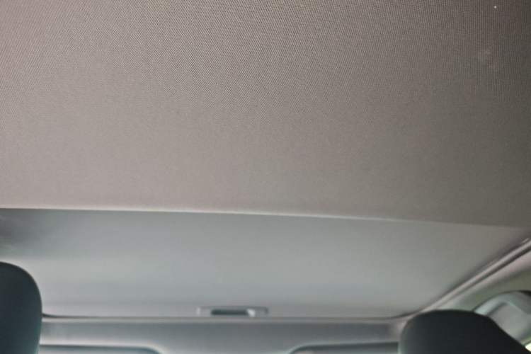 Used Toyota Avalon 2019 2.0L Luxury Edition China VI Standard Headliner