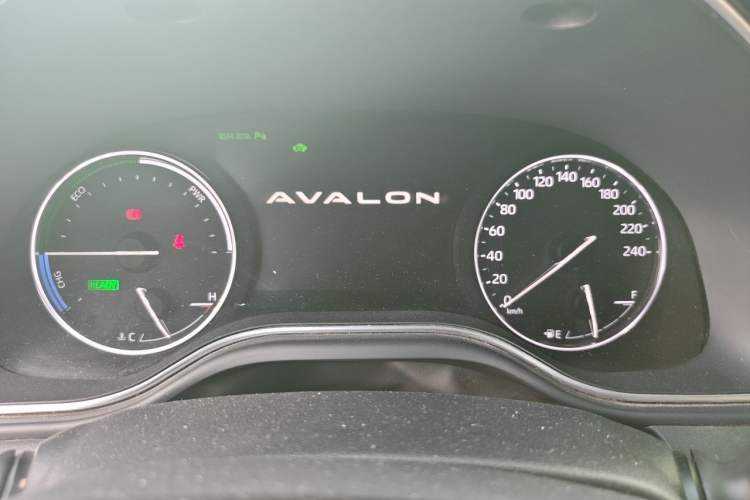 Used Toyota Avalon 2019 Dual-Engine 2.5L XLE Prestige Version China VI Standard Instrument Cluster