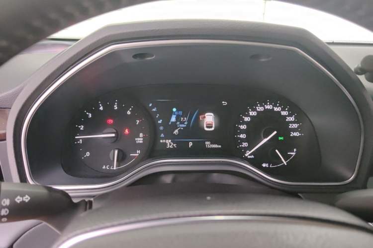 Used Toyota Avalon 2019 2.0L Luxury Edition China VI Standard Instrument Cluster