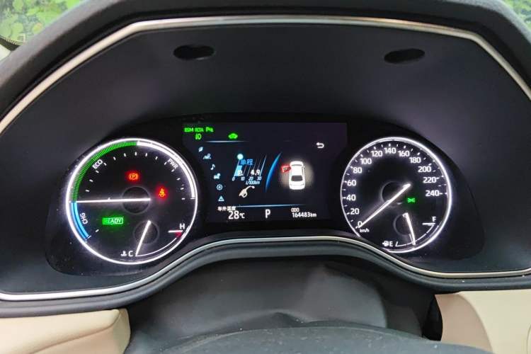 Used Toyota Avalon 2019 Dual-Engine 2.5L XLE Prestige Version China VI Standard Instrument Cluster