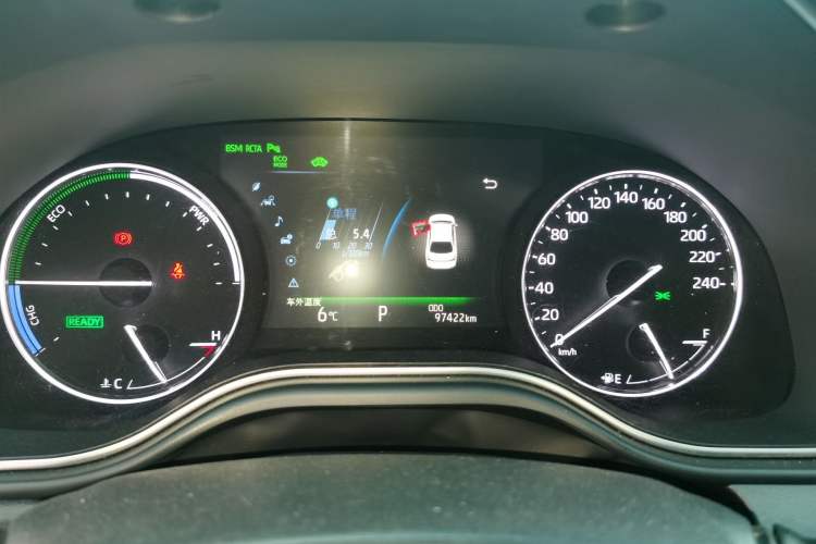 Used Toyota Avalon 2019 Dual-Engine 2.5L XLE Prestige Version China V Standard Instrument Cluster