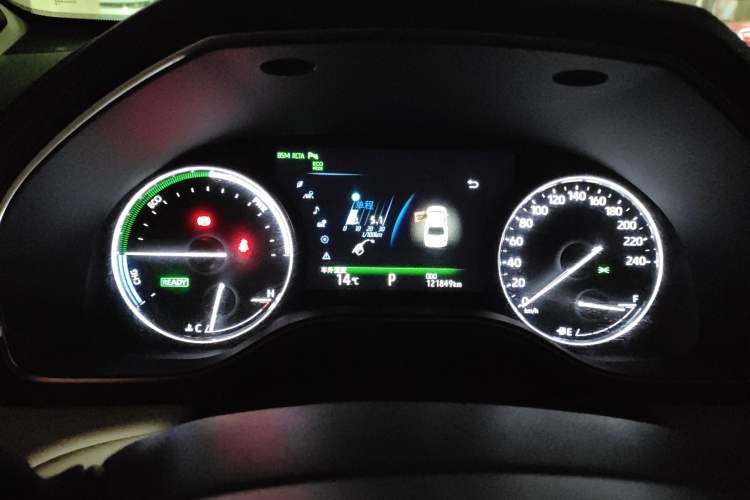Used Toyota Avalon 2019 Dual-Engine 2.5L XLE Prestige Version China V Standard Instrument Cluster